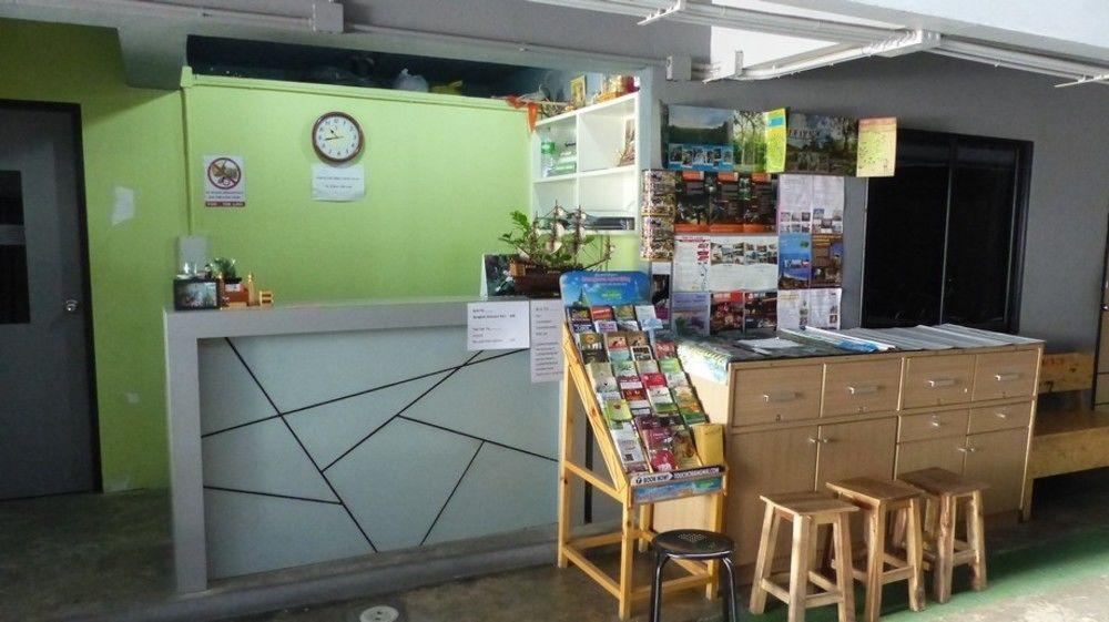9 Hostel Чіангмай Екстер'єр фото